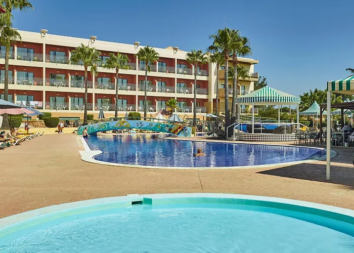 Baia Grande فندق 4*