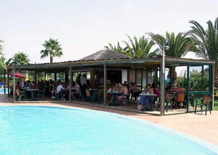 Baia Grande فندق البوفيرا