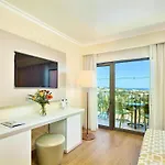 Baia Grande 4*