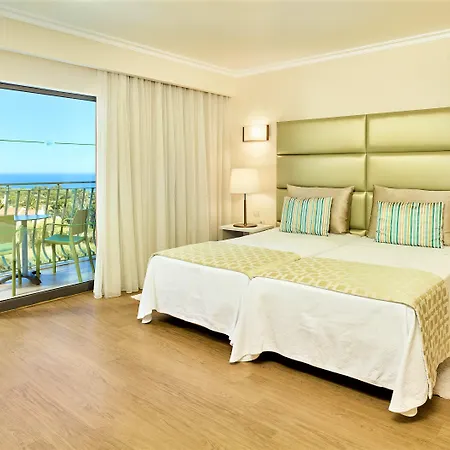 Hotel Baia Grande 4*
