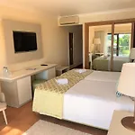 바이아 그란데 호텔