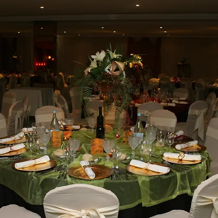 Hotell Baia Grande 4*