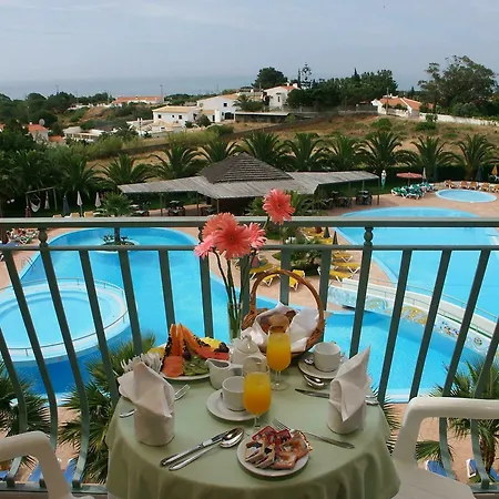 Baia Grande Hotel 4*