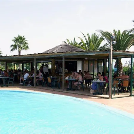 Baia Grande מלון אלבופיירה